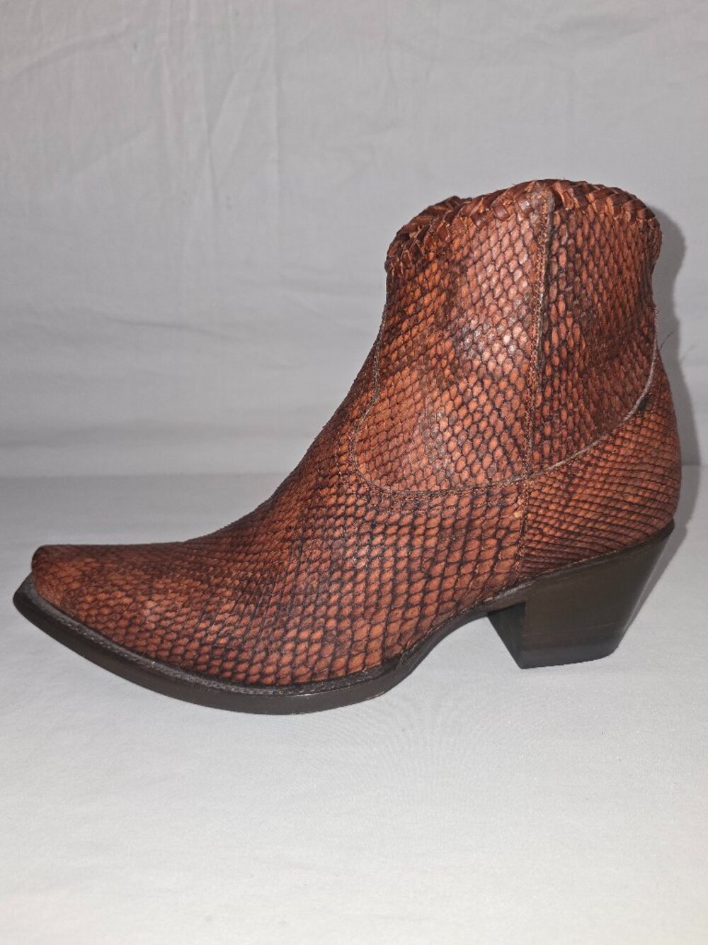 Allens Women's Reptile Embossed Leather Side Zip Snip Toe Western Ankle Boot 8 B